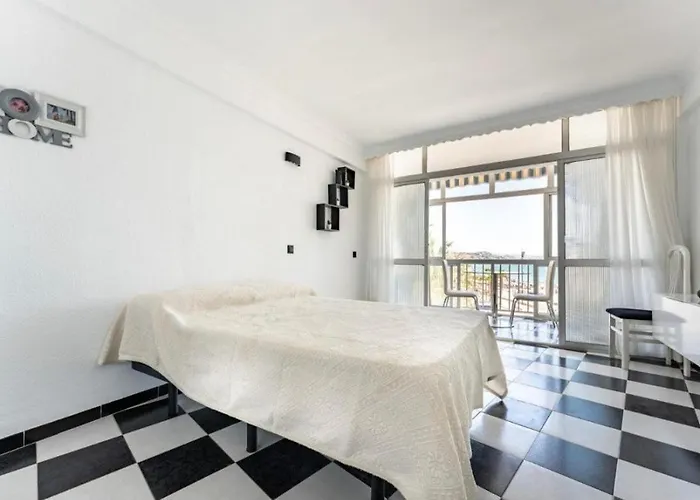 Apartment Miramar Pacos *